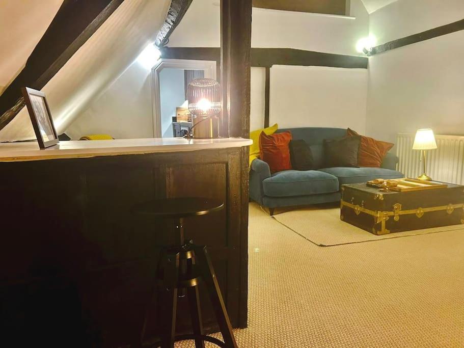 شقة Epic Location, Views & Large Private Terrace ويندسور المظهر الخارجي الصورة